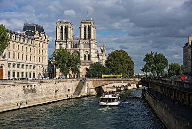 曝腾讯为了成为《消逝的光芒》开发商大股东 花费16亿美元